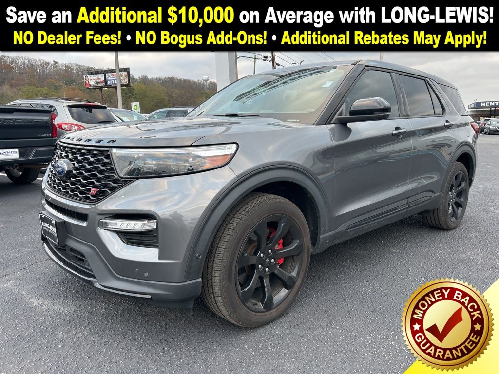 2021 Ford Explorer ST's photo