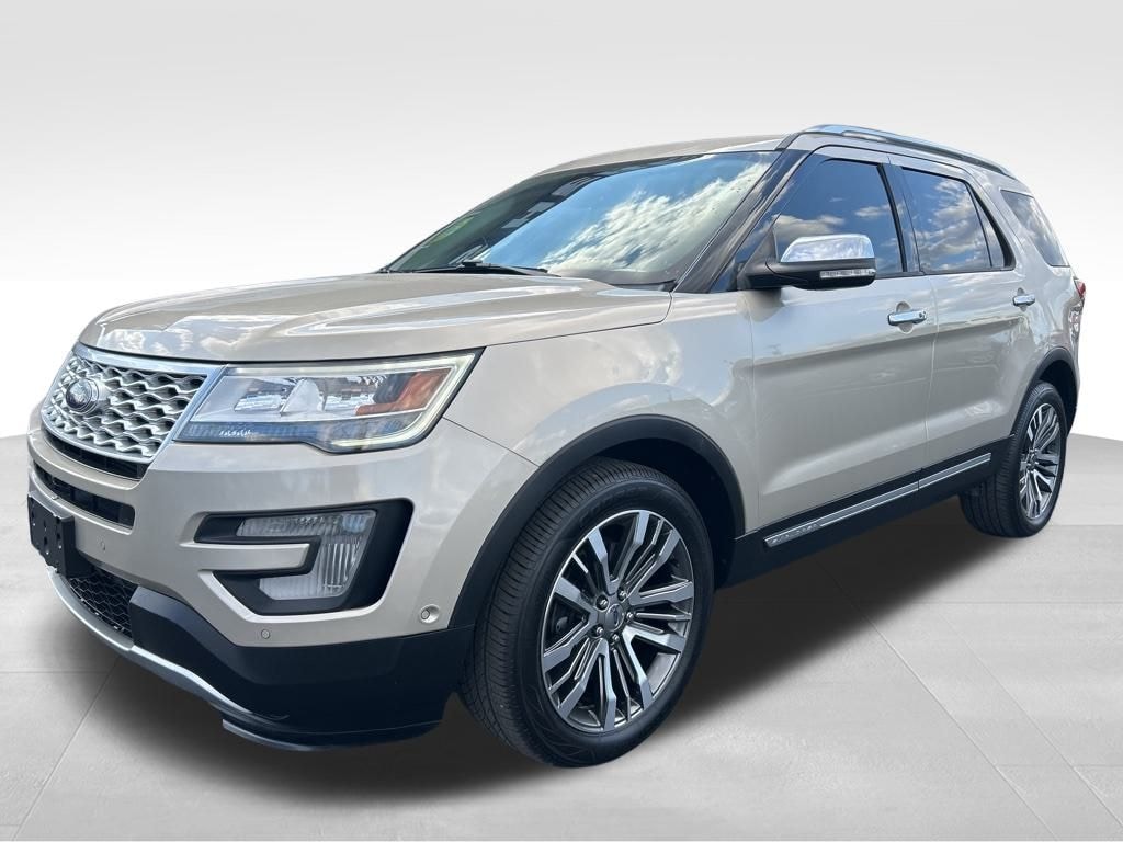 Used 2017 Ford Explorer Platinum SUV