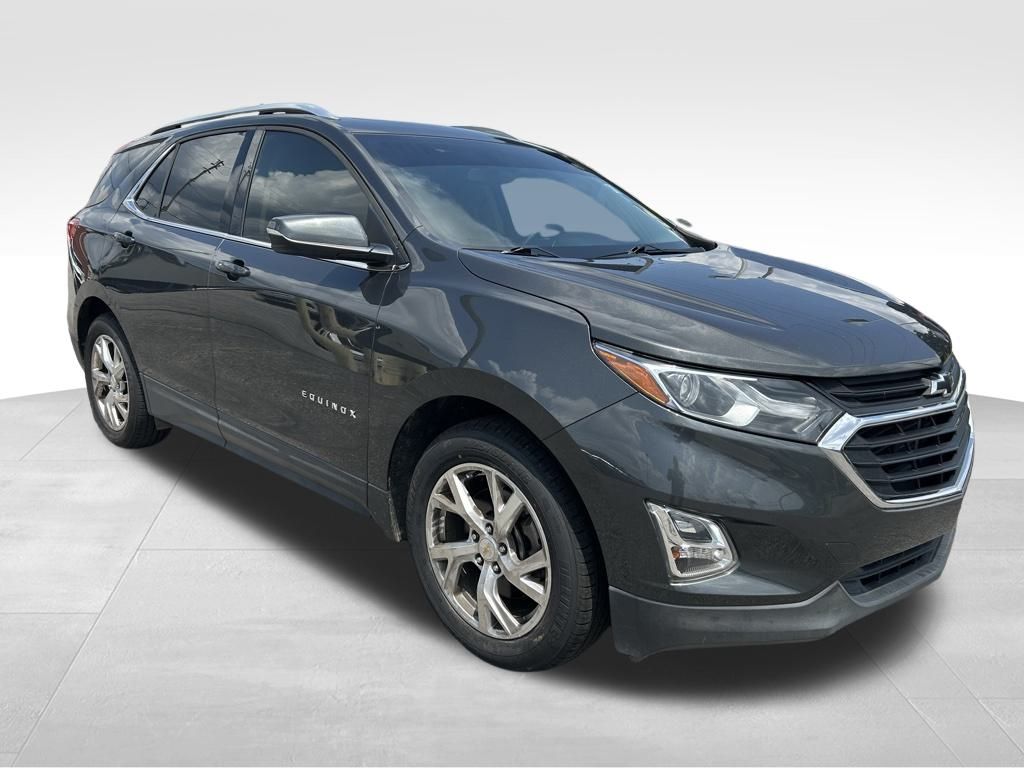 2019 Chevrolet Equinox LT photo 3