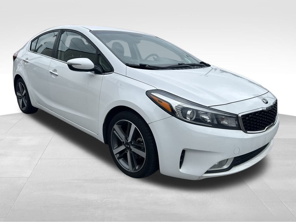 2017 Kia Forte EX photo 3