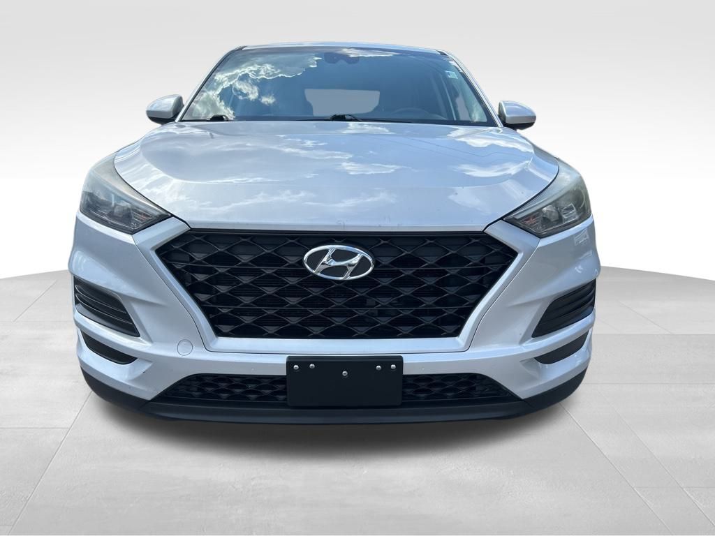2019 Hyundai Tucson SE photo 2