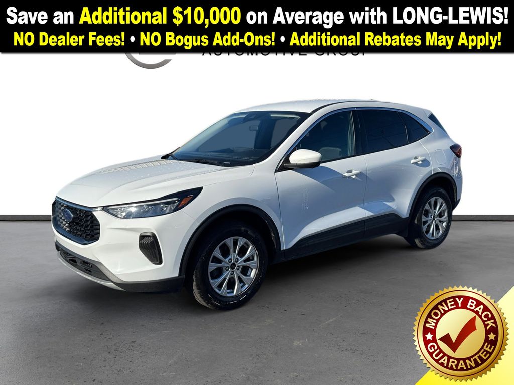 2023 Ford Escape Active's photo