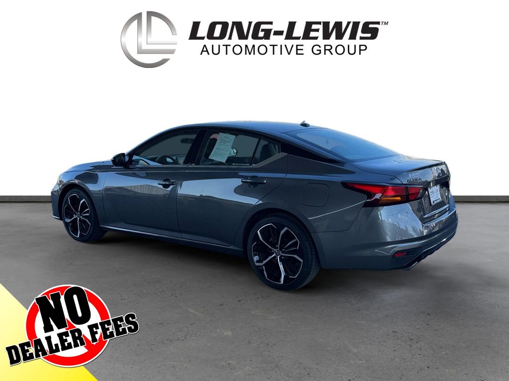 2024 Nissan Altima 2.5 SR photo 4