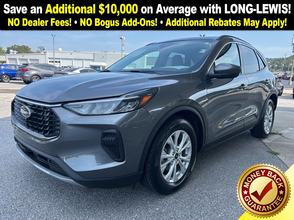 2024 Ford Escape Active's photo