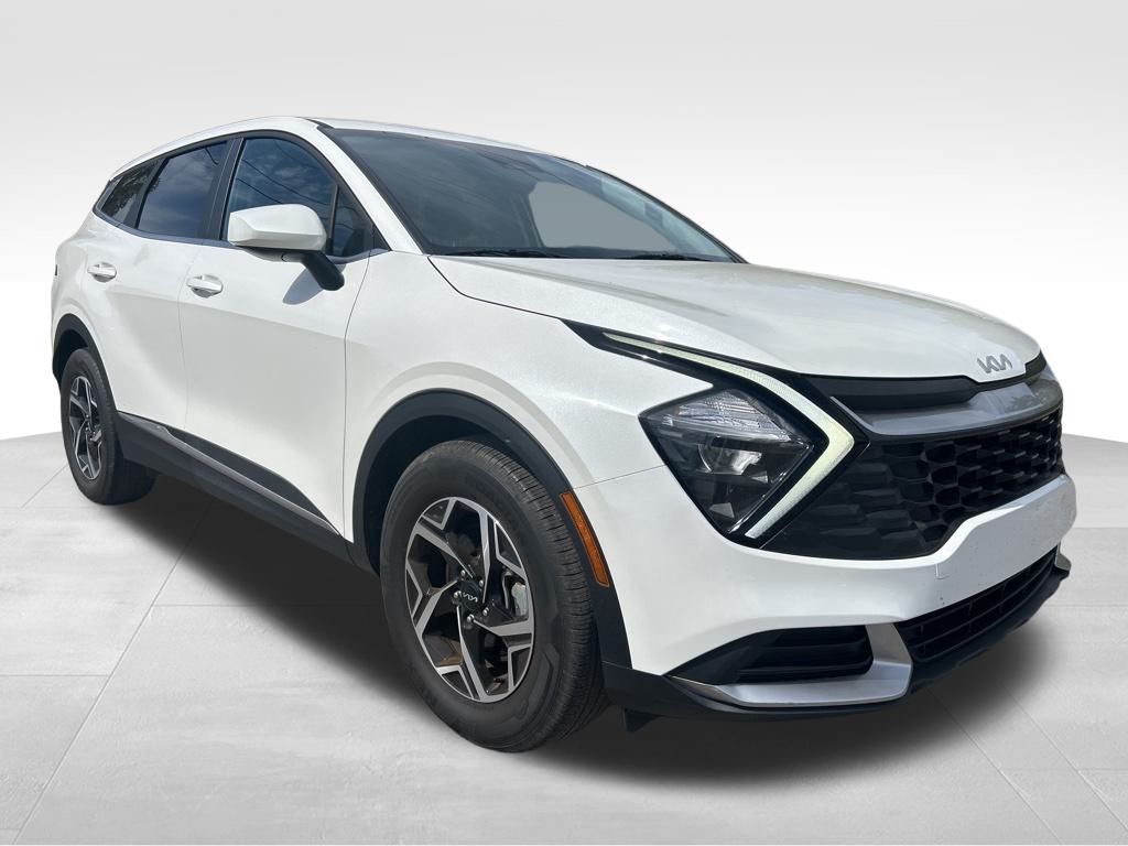 2023 Kia Sportage LX photo 3
