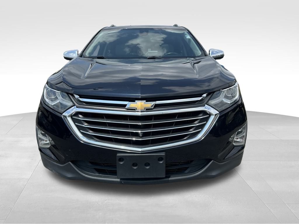 2020 Chevrolet Equinox Premier photo 2