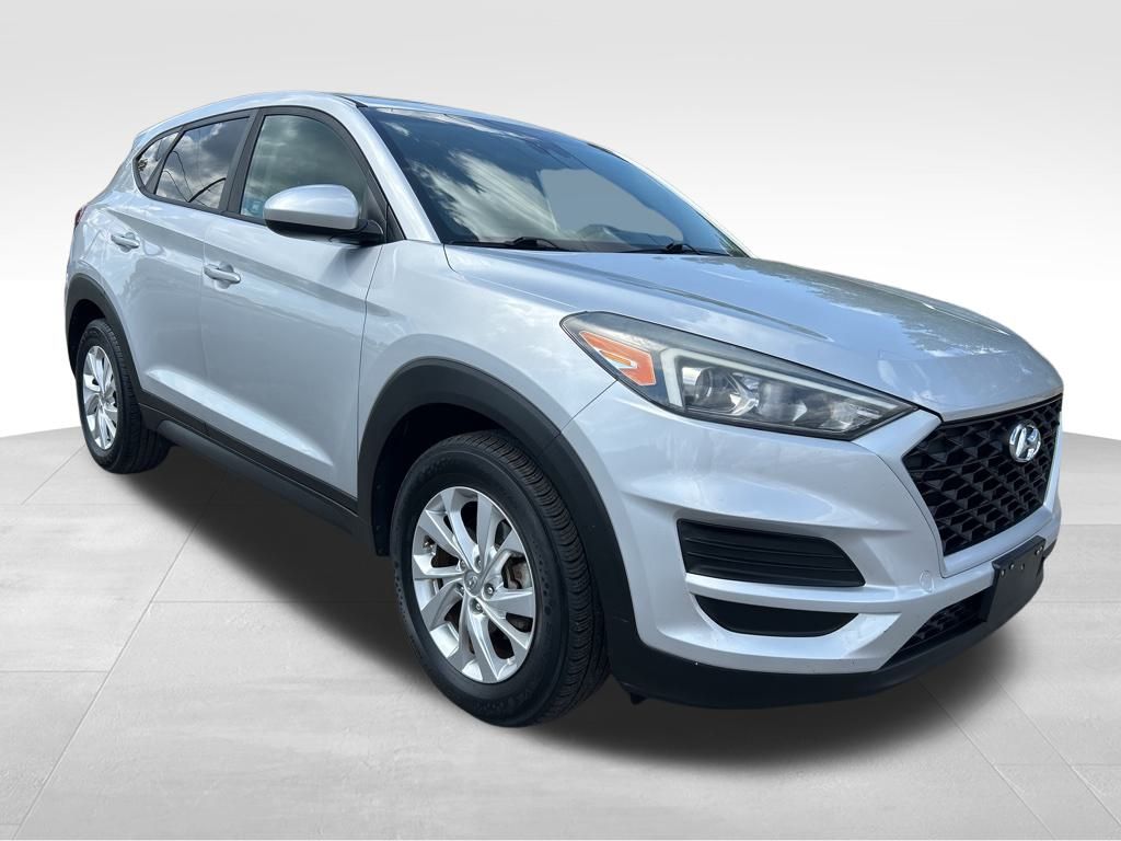 2019 Hyundai Tucson SE photo 3