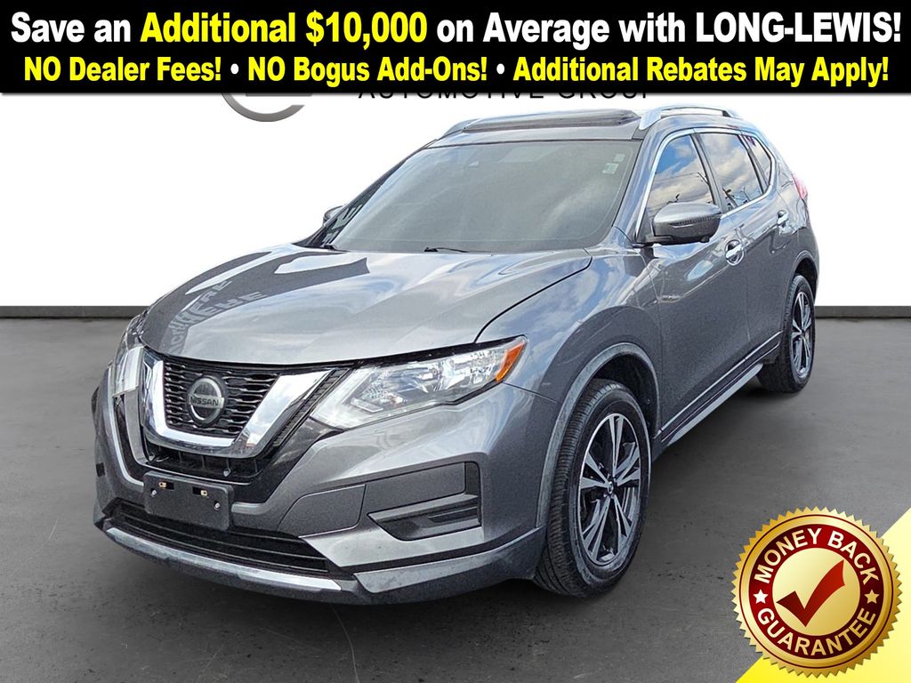 2019 Nissan Rogue SV's photo