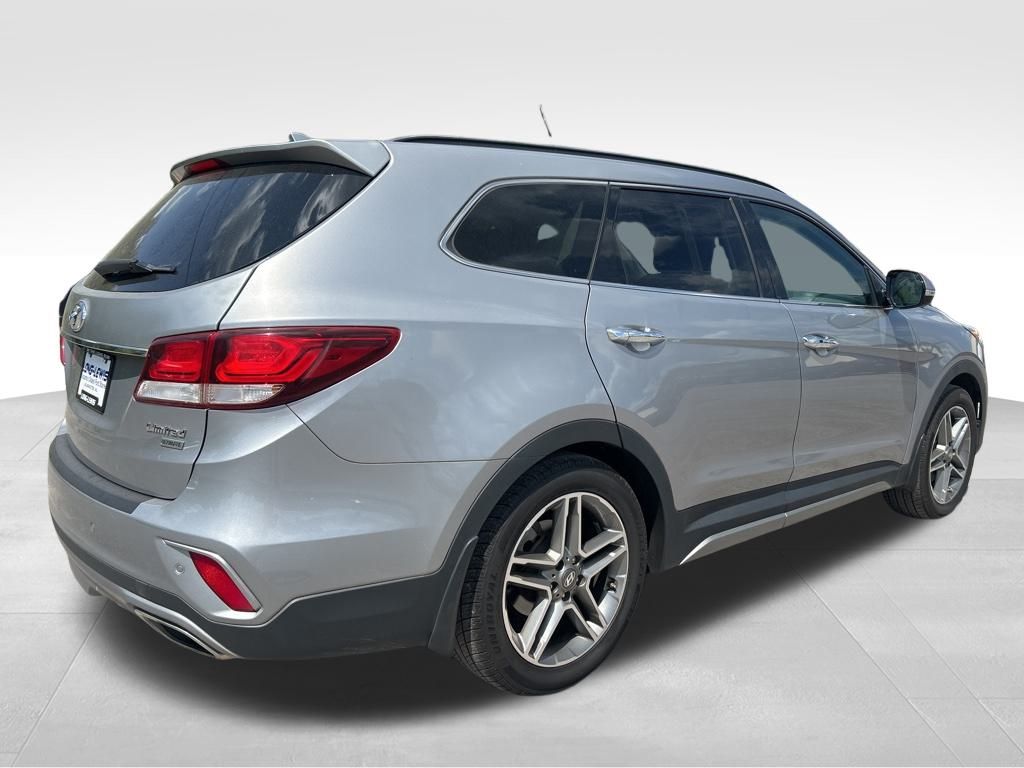 2017 Hyundai Santa Fe Limited Ultimate photo 4