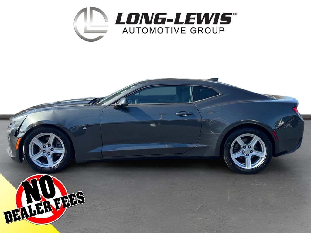 2016 Chevrolet Camaro 1LT photo 2