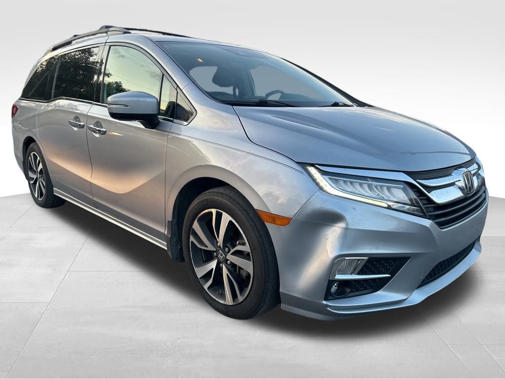 2018 Honda Odyssey Elite photo 3