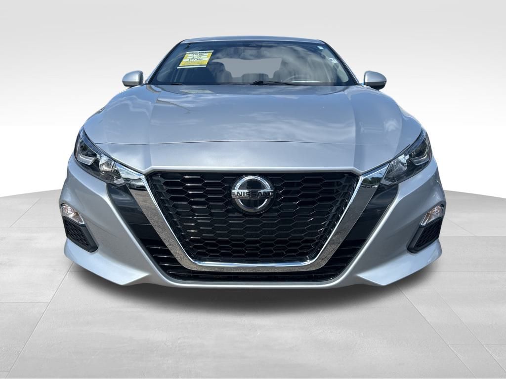 2021 Nissan Altima 2.5 S photo 2