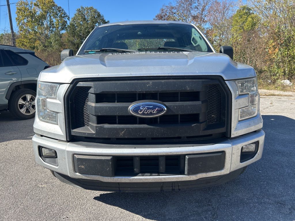 2016 Ford F-150 XL photo 2