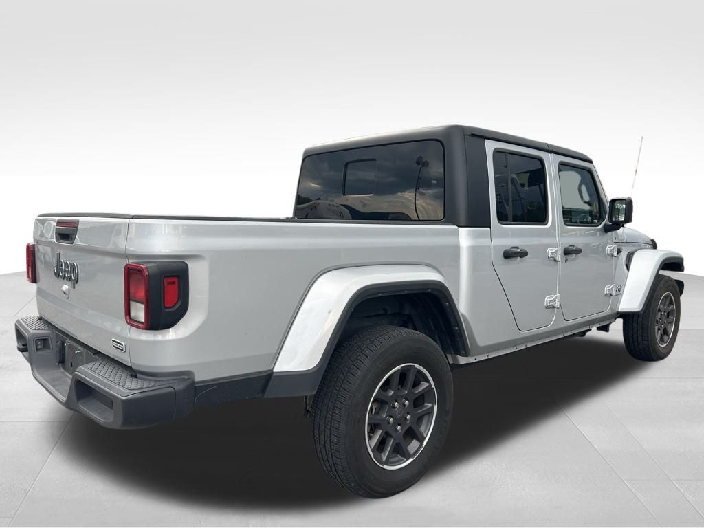 2023 Jeep Gladiator Overland photo 4