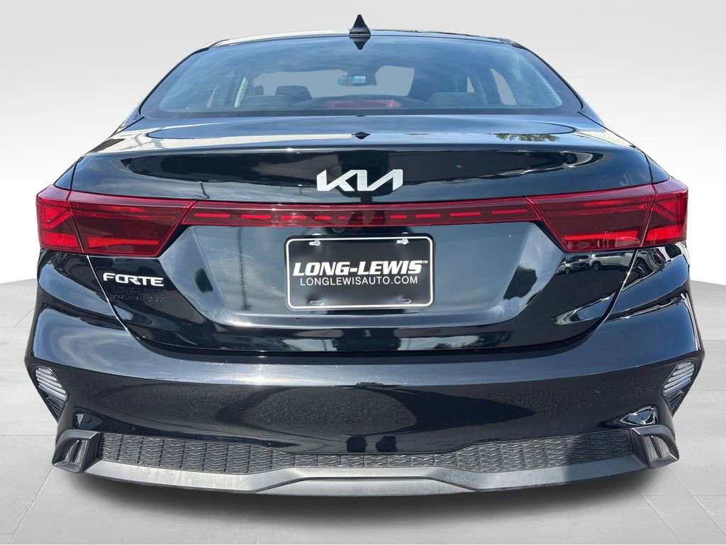 2024 Kia Forte LXS photo 4
