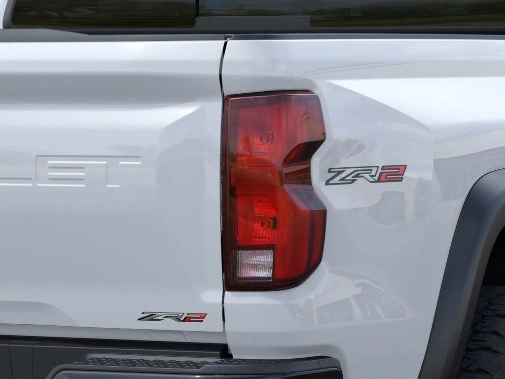 2026 Chevrolet Colorado ZR2 - Photo 11