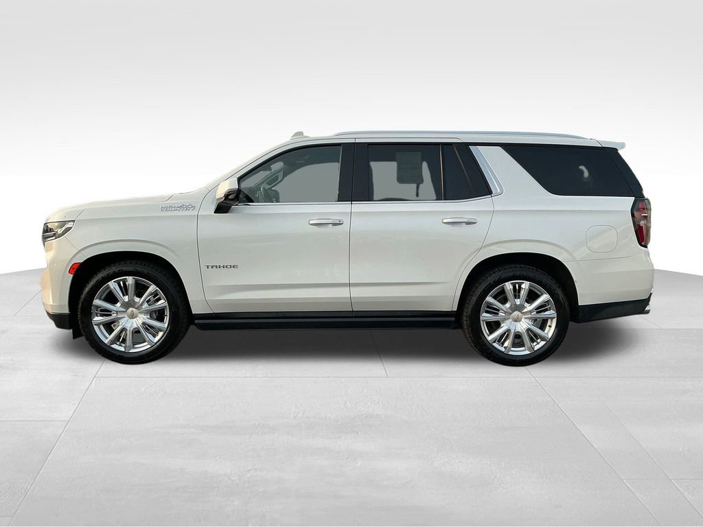 2022 Chevrolet Tahoe High Country photo 2