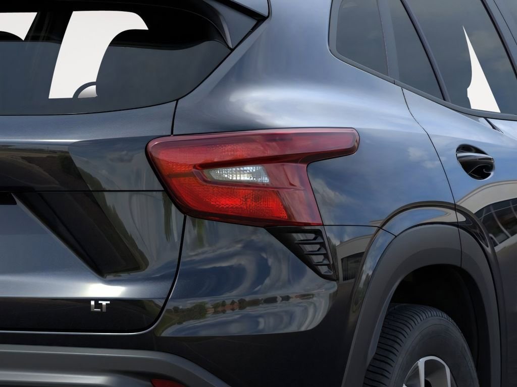 2026 Chevrolet Trax LT - Photo 11