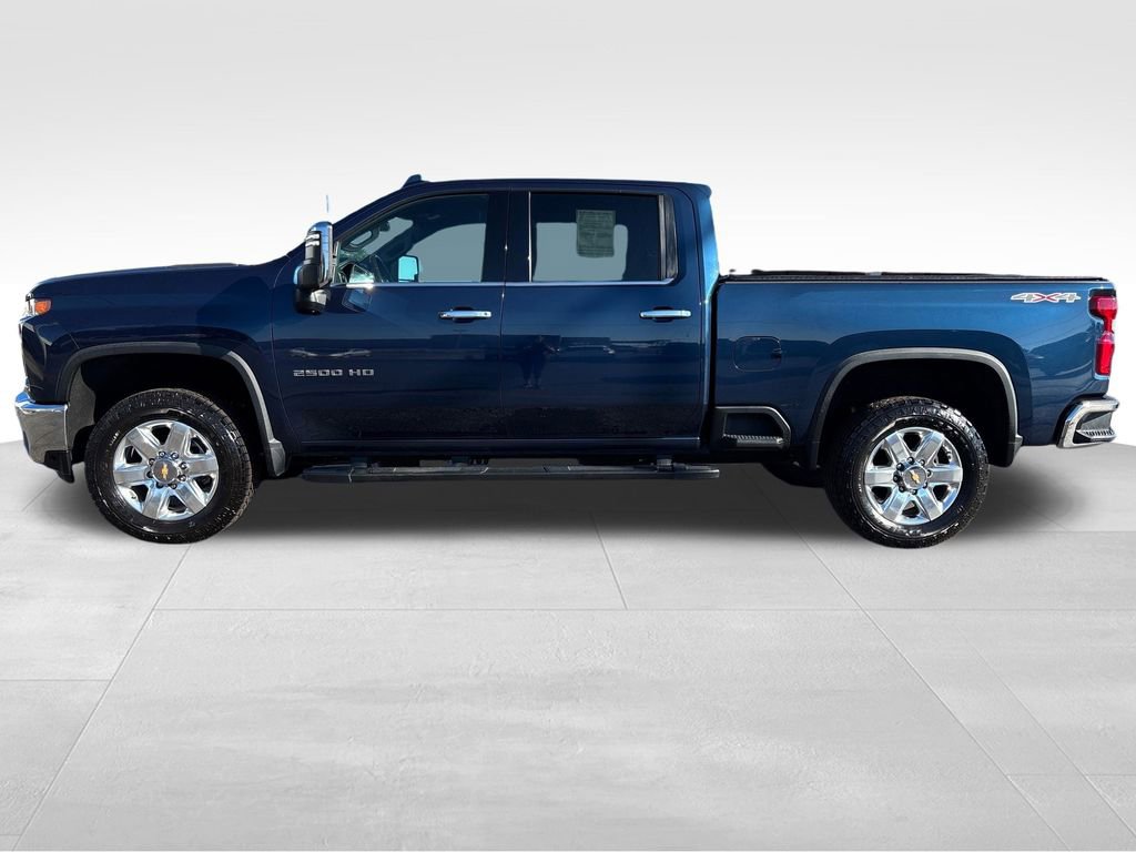 2022 Chevrolet Silverado 2500HD LTZ photo 2