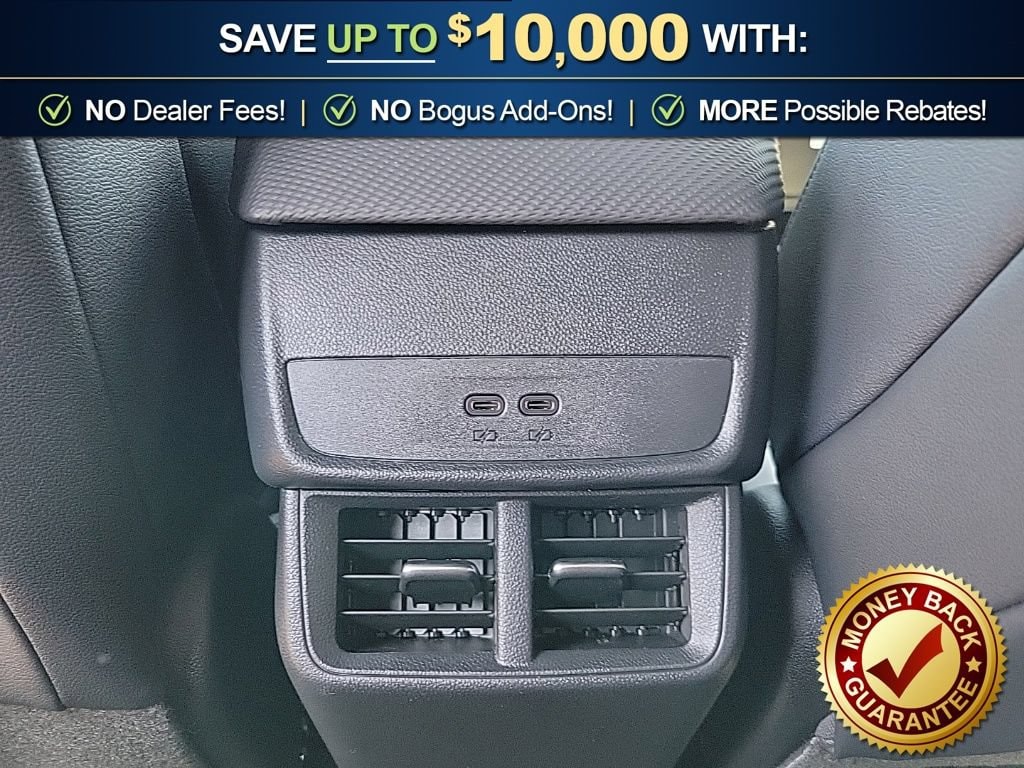 2026 Chevrolet Equinox LT - Photo 18