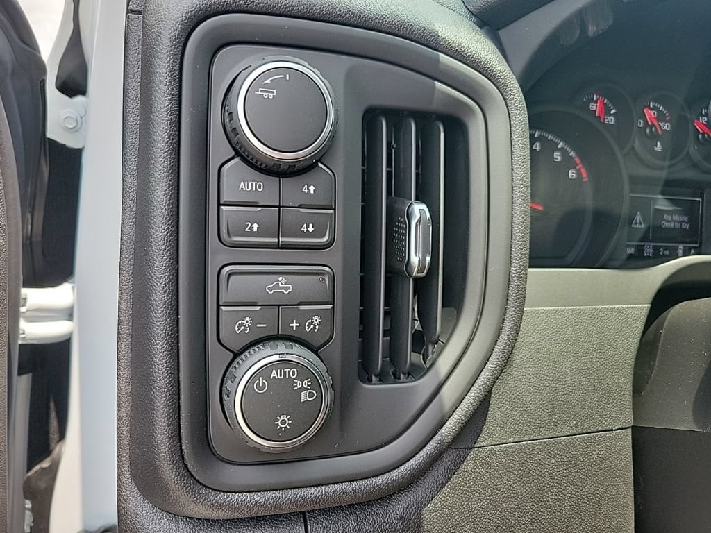 2026 Chevrolet Silverado 1500 Custom Trail Boss - Photo 22