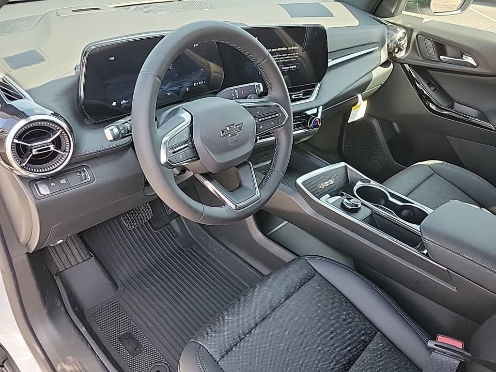 2026 Chevrolet Equinox LT - Photo 8
