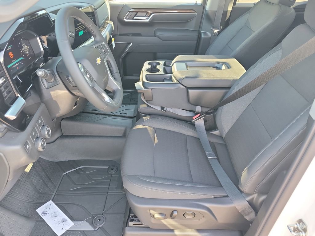 2026 Chevrolet Silverado 1500 LT - Photo 10