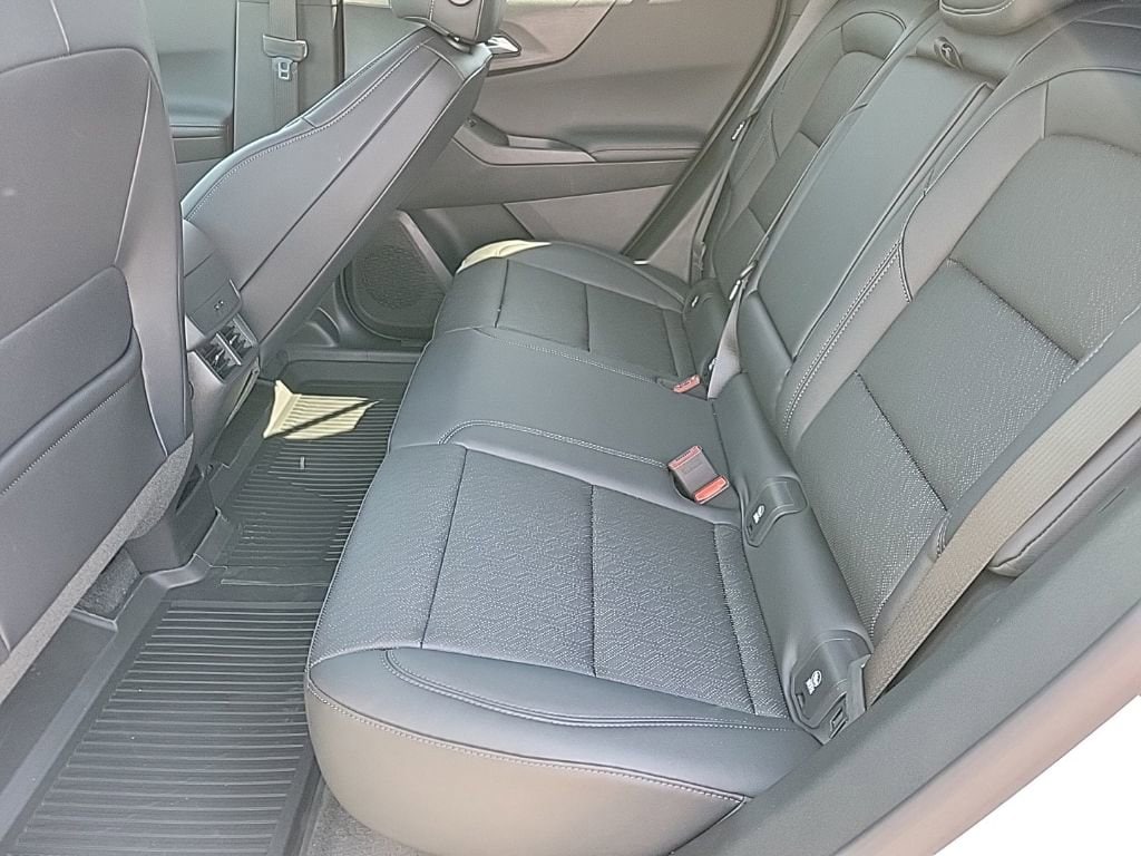2026 Chevrolet Equinox LT - Photo 12