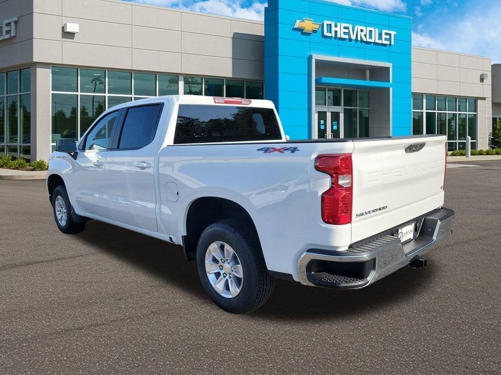 2026 Chevrolet Silverado 1500 LT - Photo 5