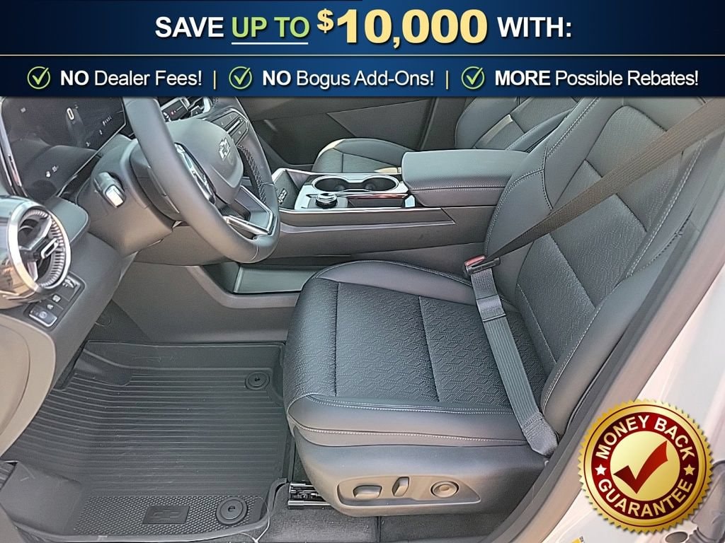 2026 Chevrolet Equinox LT - Photo 13