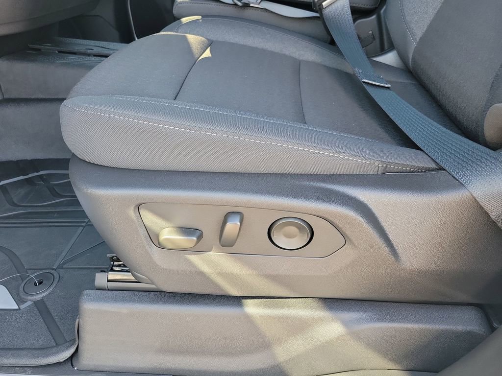 2026 Chevrolet Silverado 1500 LT - Photo 11