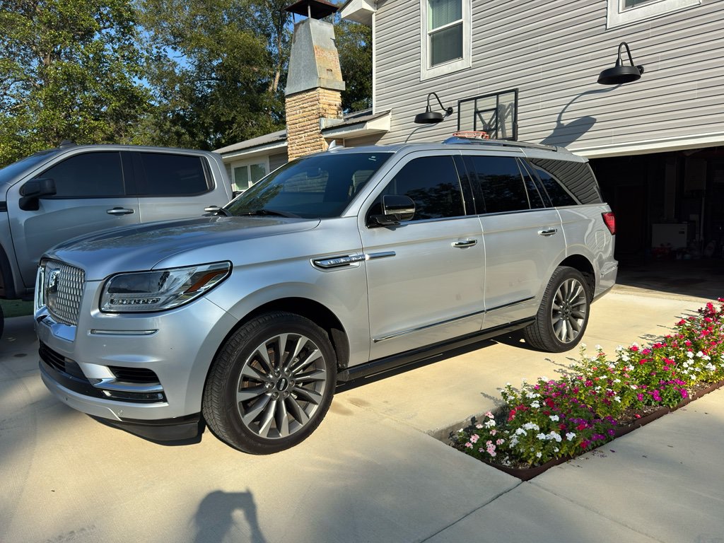 2019 Lincoln Navigator Select