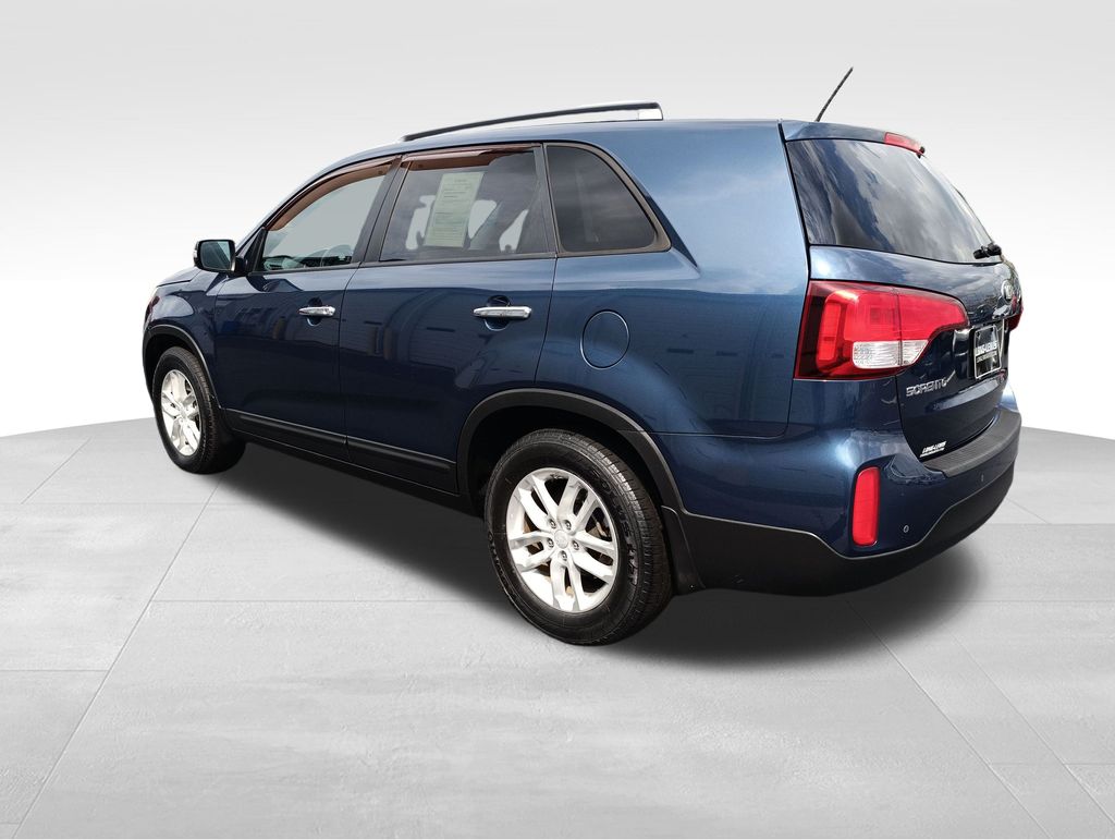 2015 Kia Sorento LX photo 3