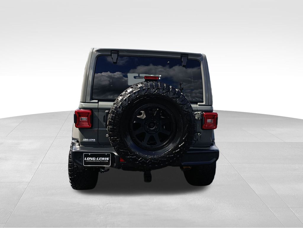 2019 Jeep Wrangler Unlimited Sahara photo 4