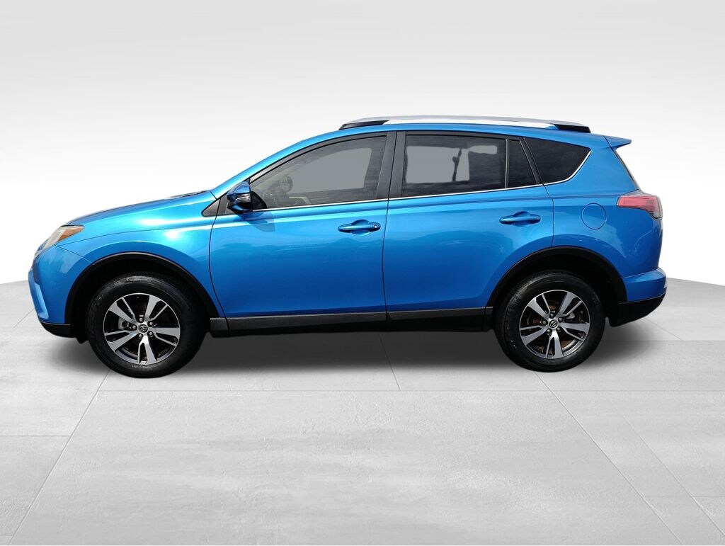 Used 2017 Toyota RAV4 XLE SUV