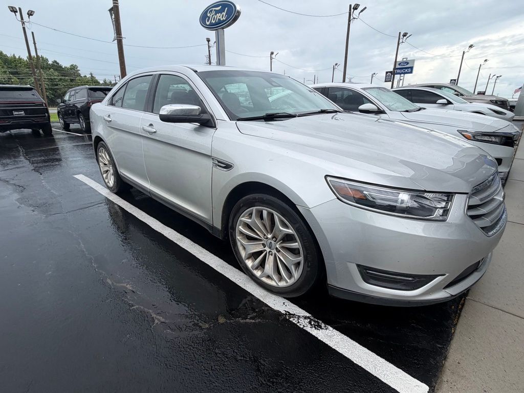 2017 Ford Taurus Limited FWD's photo