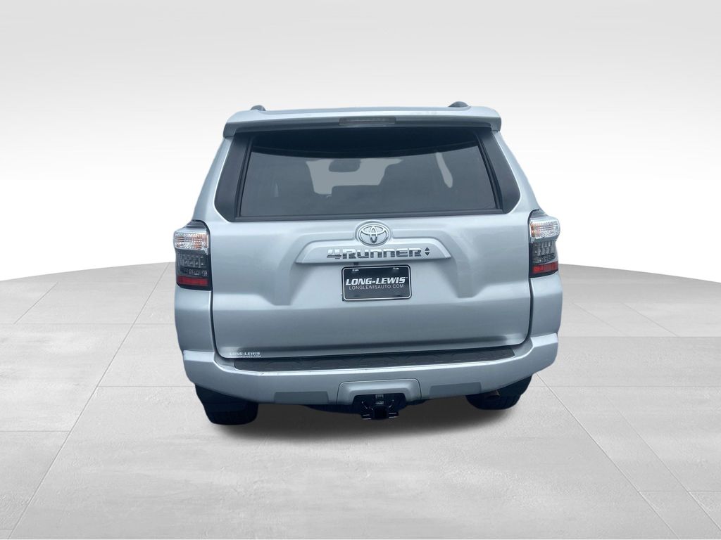 2023 Toyota 4Runner SR5 Premium photo 4