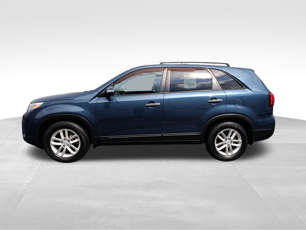 2015 Kia Sorento LX photo 2