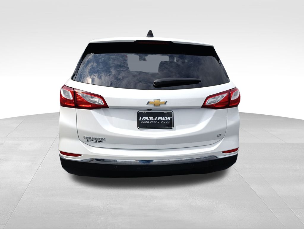 2018 Chevrolet Equinox LT photo 3