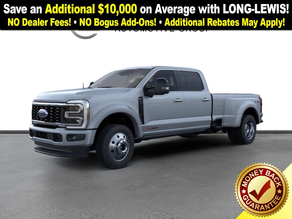 2026 Ford F-450 Super Duty Platinum's photo