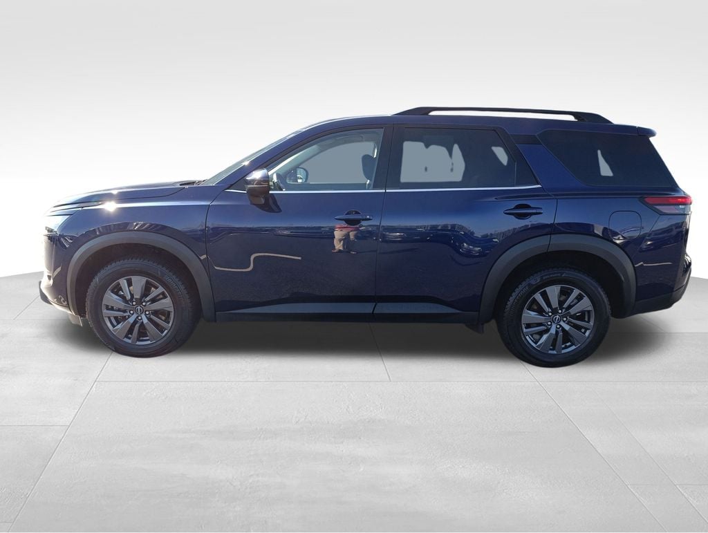 Used 2024 Nissan Pathfinder SV SUV