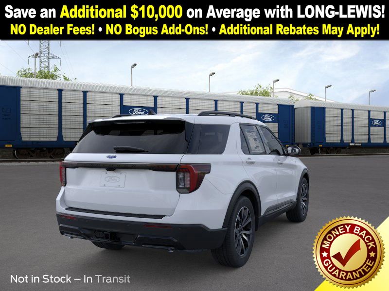 2026 Ford Explorer ST-Line photo 4