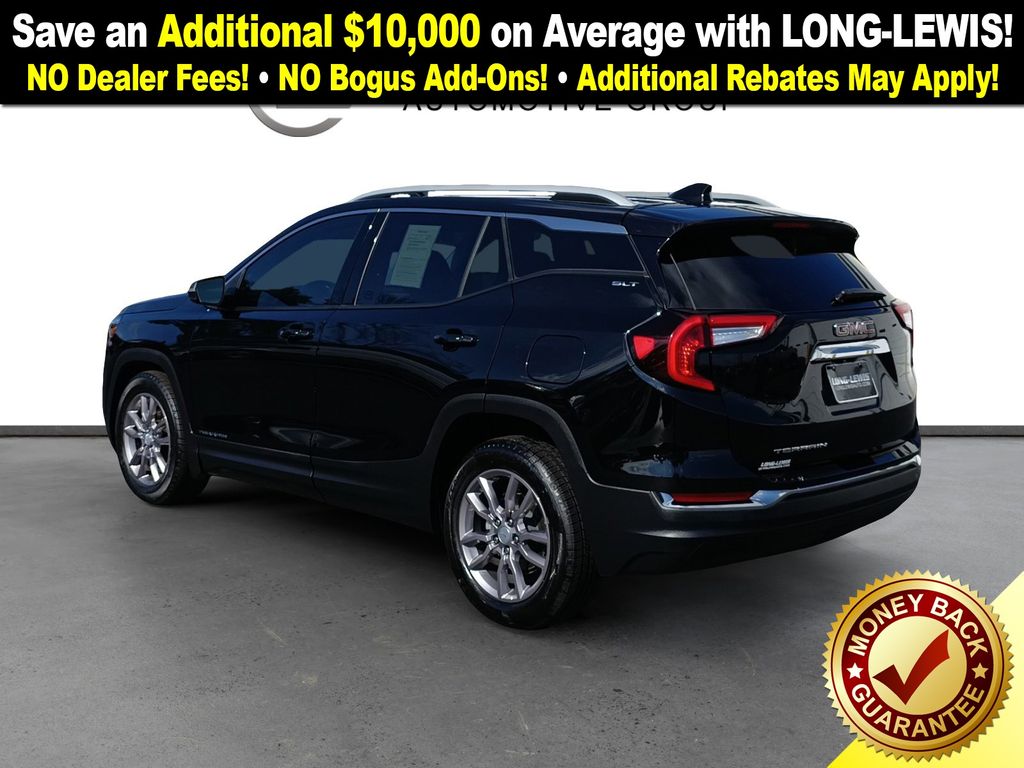2024 Gmc Terrain SLT photo 2