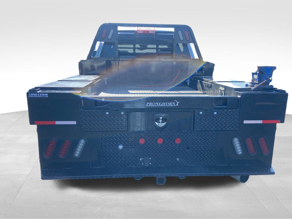 2017 Chevrolet Silverado 2500HD LTZ photo 4