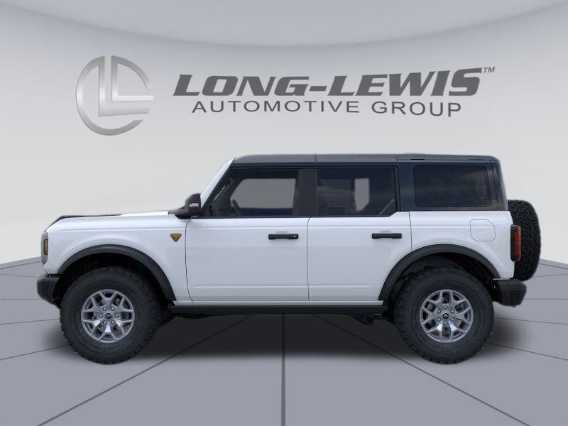 2025 Ford Bronco Badlands photo 3