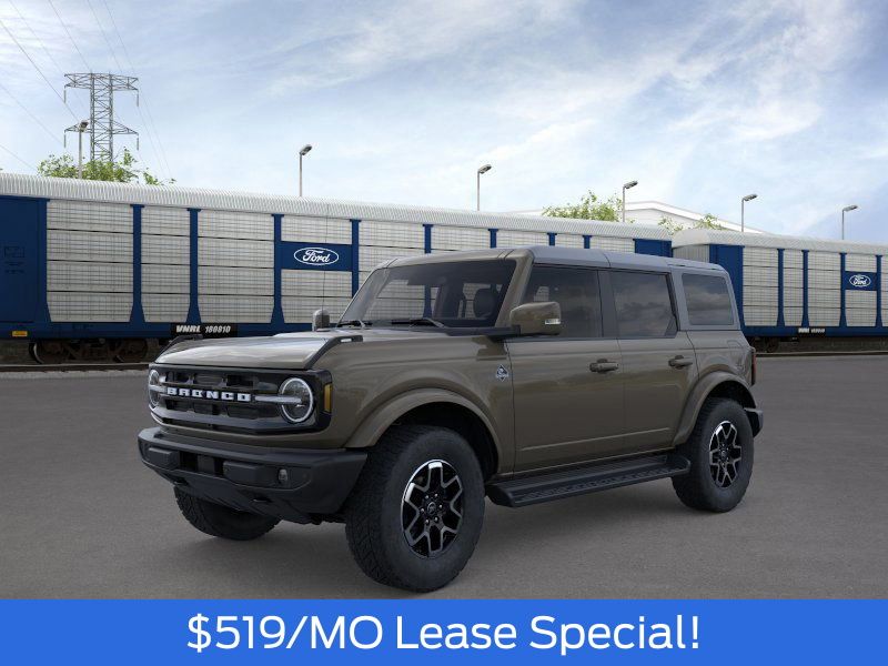 2025 Ford Bronco 4-Door Outer Banks's photo