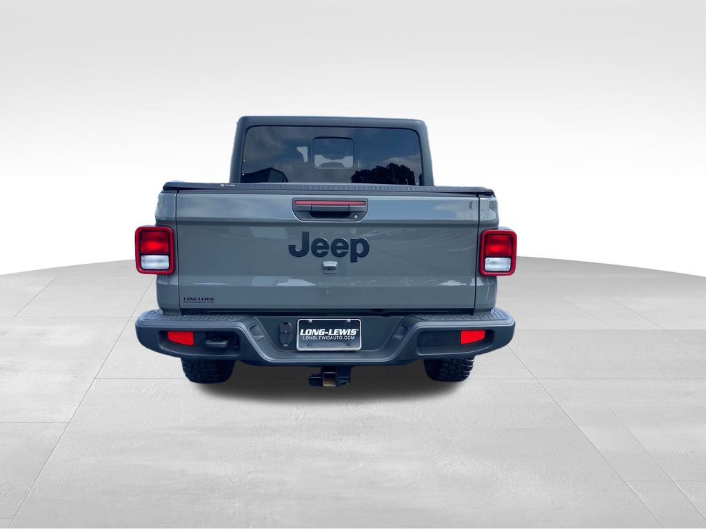 2023 Jeep Gladiator Willys photo 4