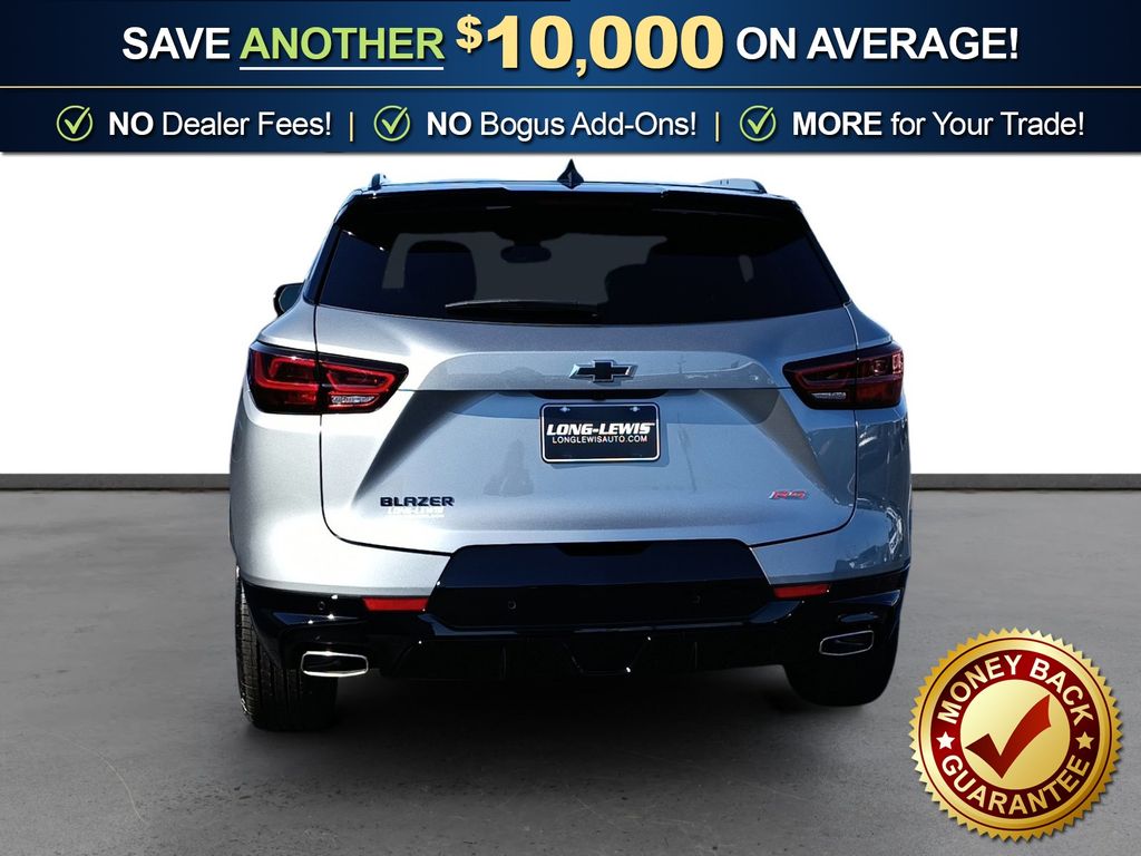 2026 Chevrolet Blazer RS photo 4