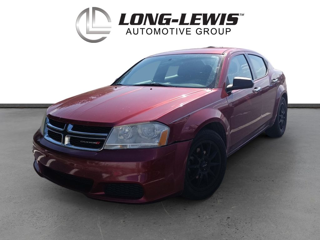2014 Dodge Avenger SE's photo