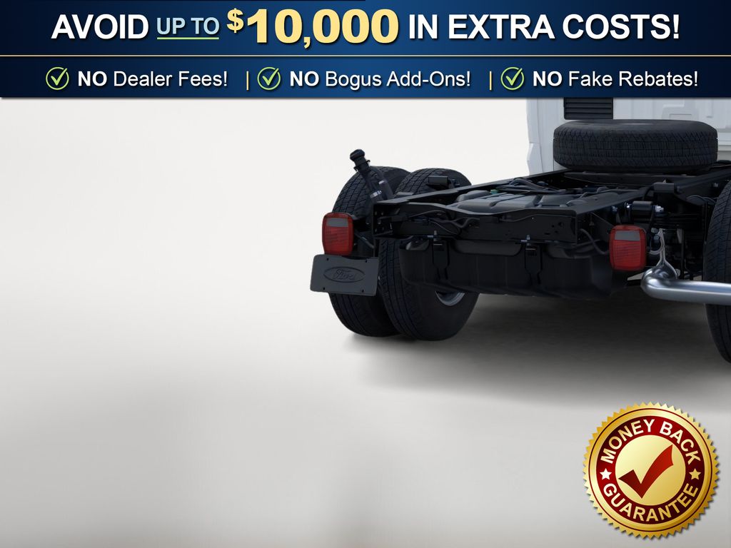 2026 Ford F-350 Super Duty Chassis Cab XL - Photo 26